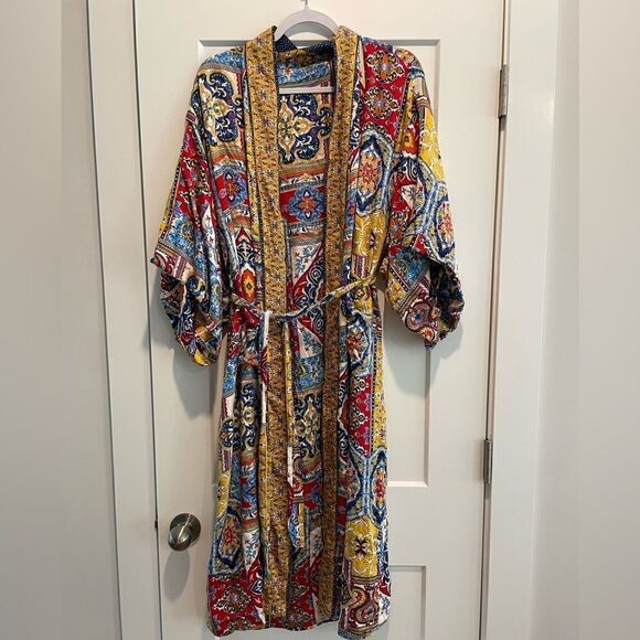 Haute Hippie Patterned Robe - Picture 1 of 5